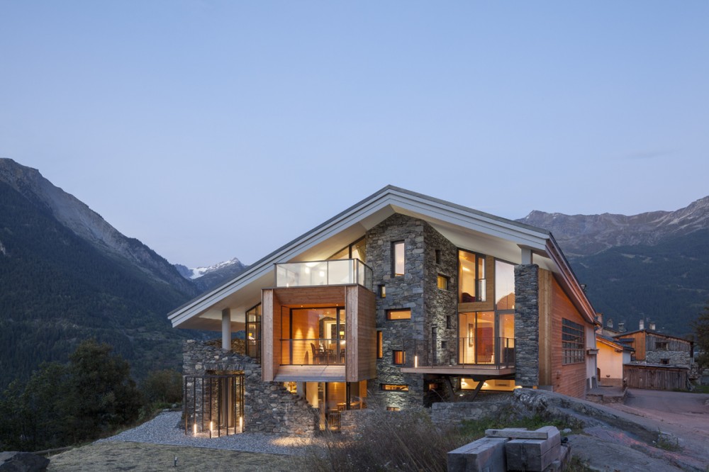 Mineral Lodge / Atelier d’Architecture Christian Girard