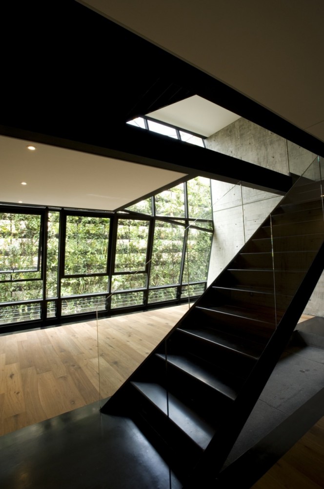 Aristoteles 235 / Santiago de la Mora, Fernando Martinez & JCK