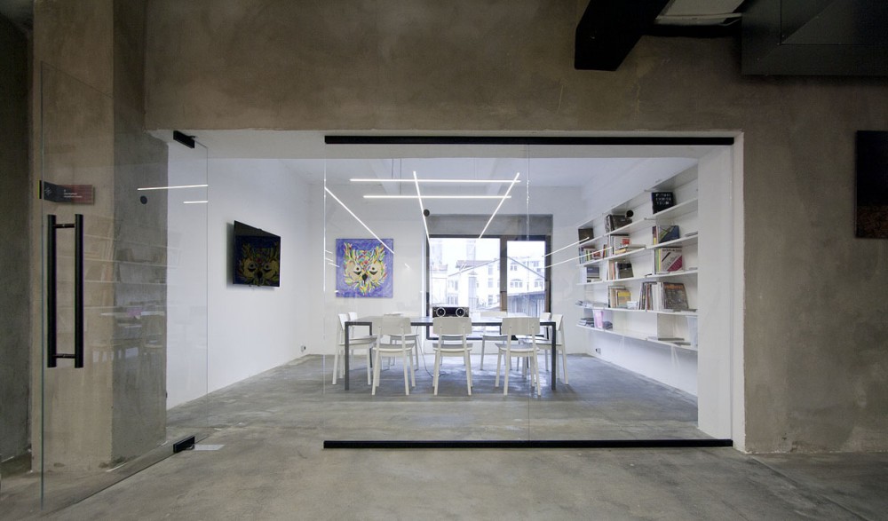 NOVA ISKRA Design Incubator in Belgrade / Studio Petokraka
