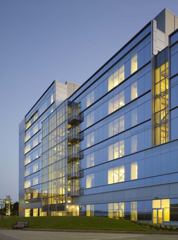 Nova Scotia Power Corporate Headquarters / WZMH Architects