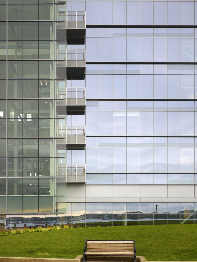 Nova Scotia Power Corporate Headquarters / WZMH Architects