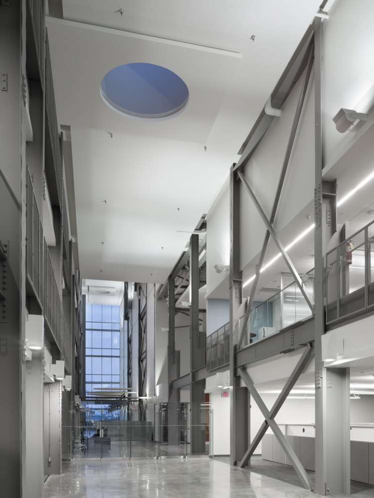 Nova Scotia Power Corporate Headquarters / WZMH Architects