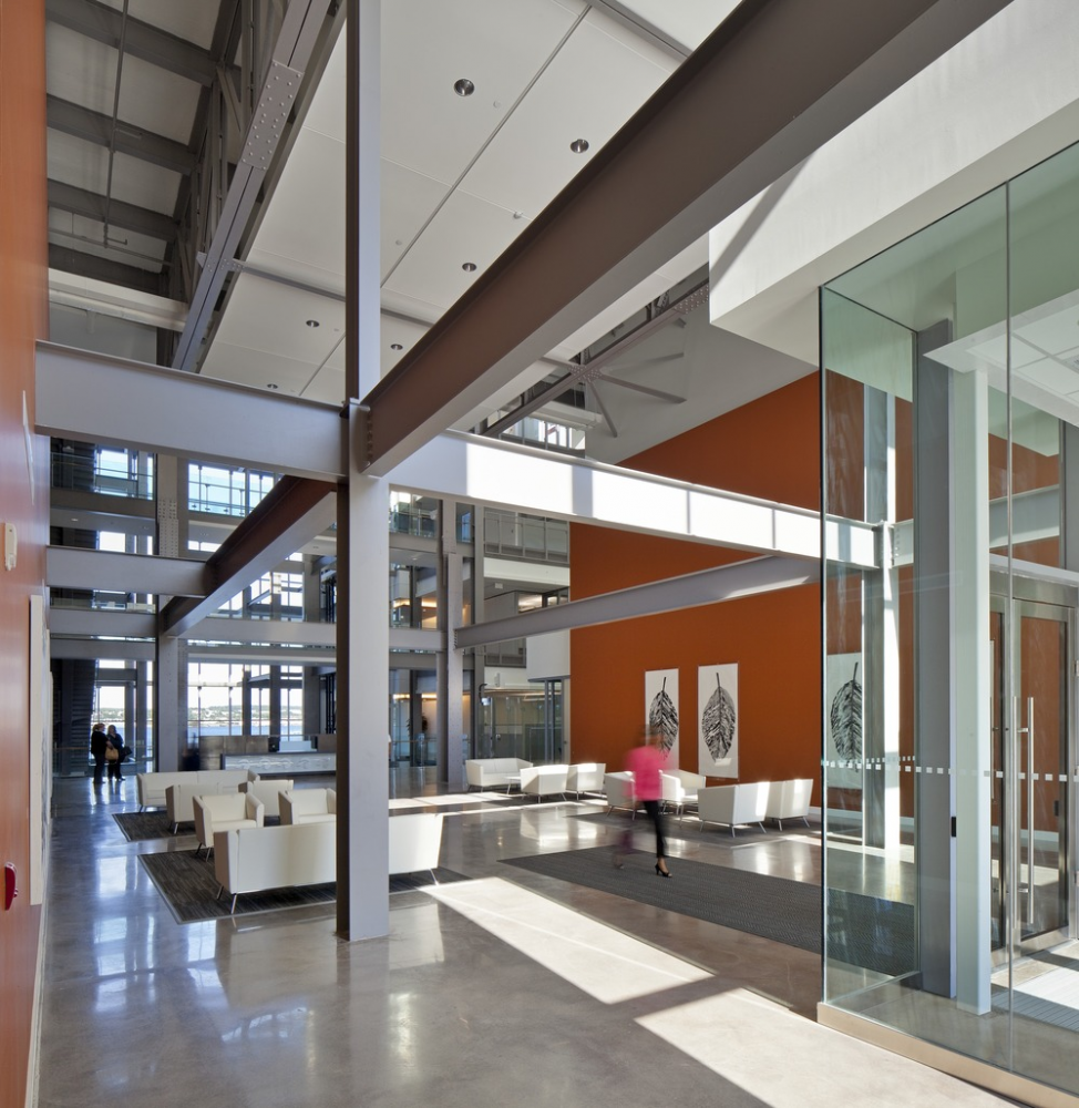 Nova Scotia Power Corporate Headquarters / WZMH Architects