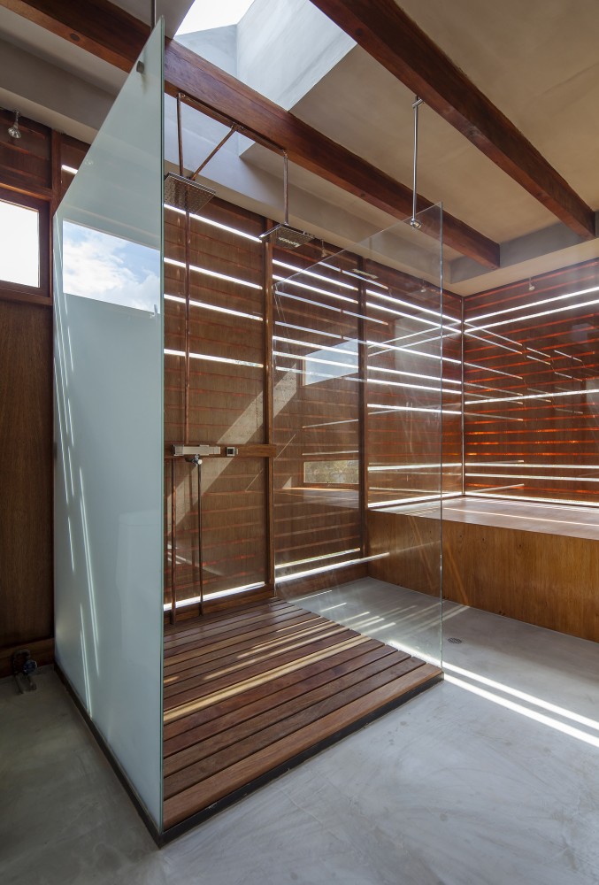 Cotacachi House / Arquitectura X