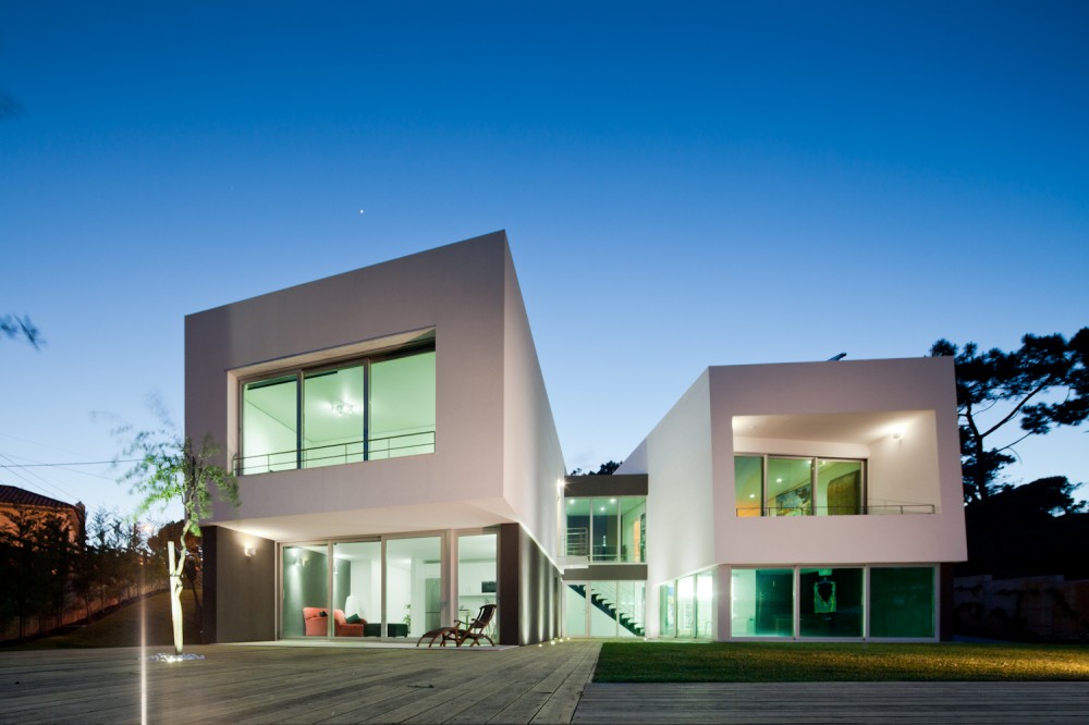 Godiva House / Empty Space Architecture