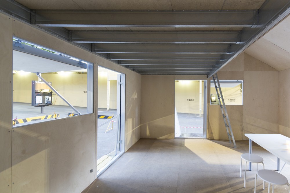 Emergency Shelter / Carter Williamson Architects