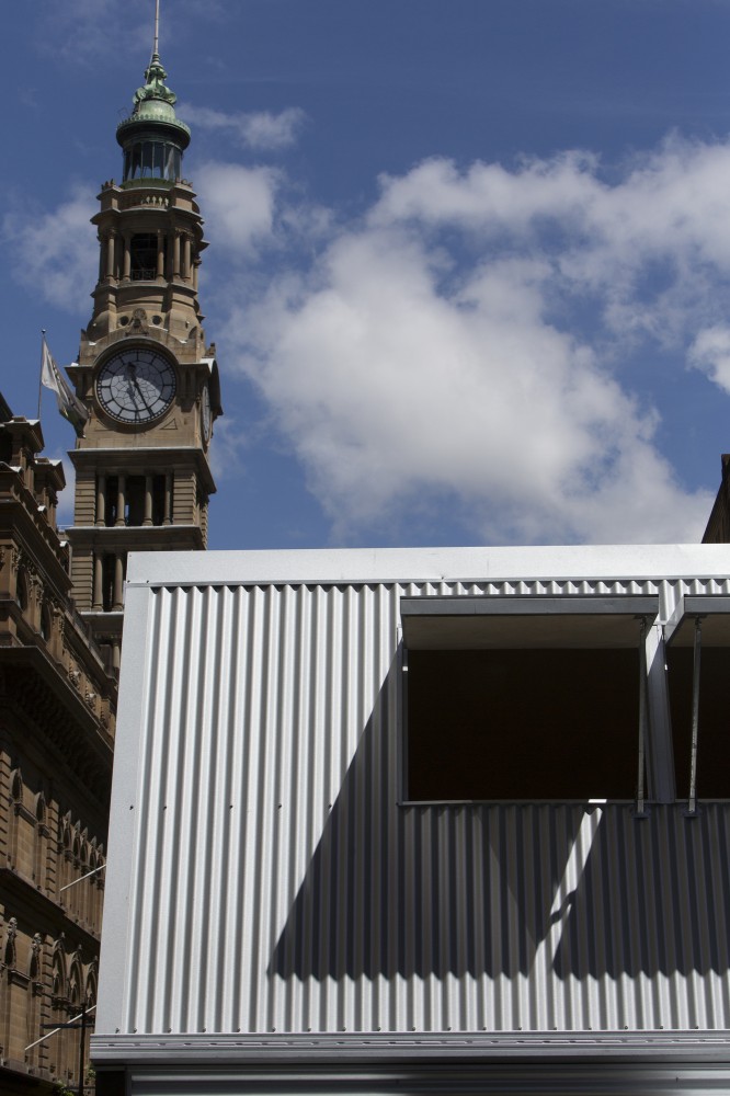 Emergency Shelter / Carter Williamson Architects