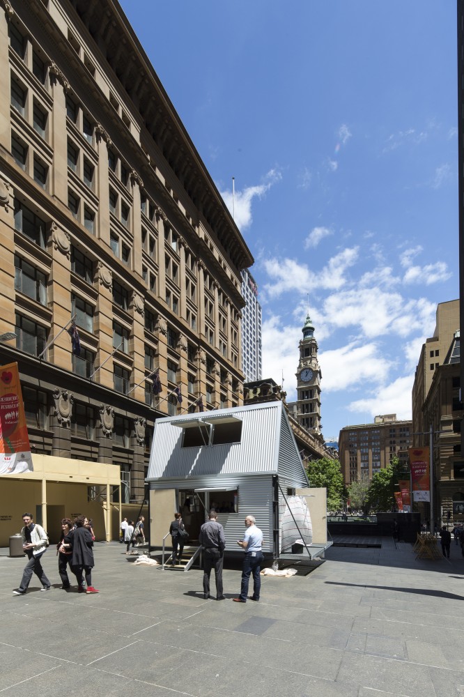 Emergency Shelter / Carter Williamson Architects