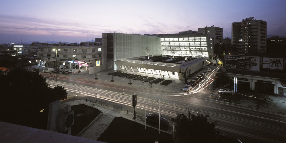 Shop & Trade / Kokkinou-Kourkoulas Architects