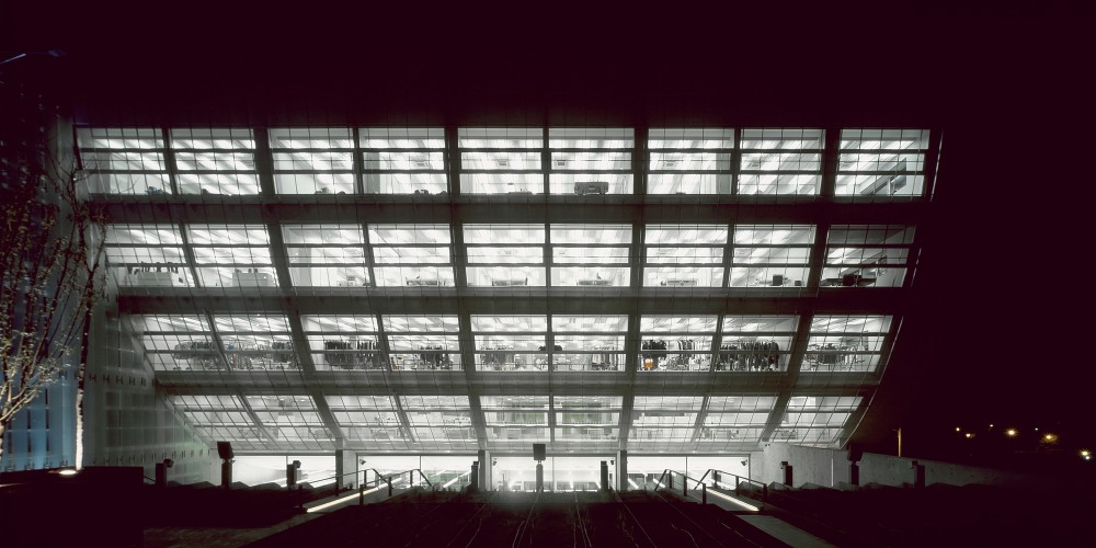Shop & Trade / Kokkinou-Kourkoulas Architects