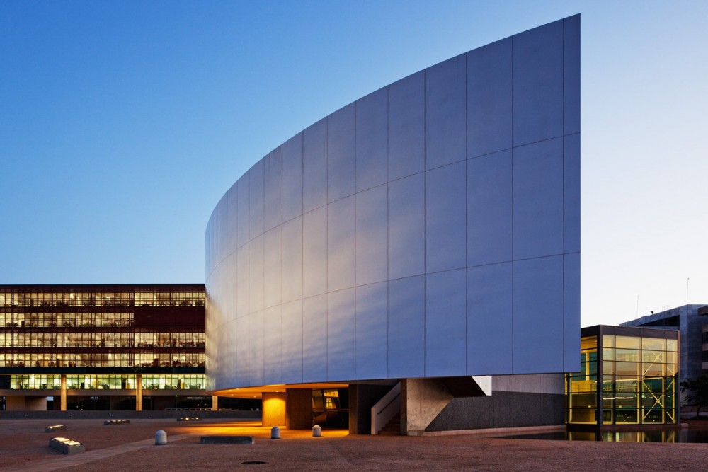 Legislative Chamber of the Federal Distric / Projeto Paulista Arquitetura