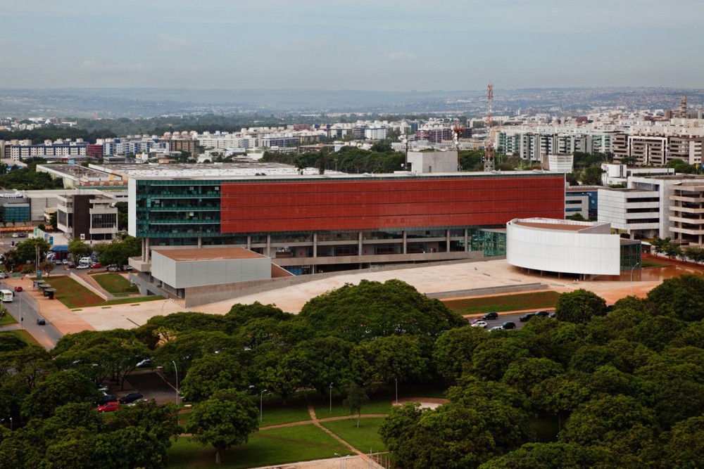 Legislative Chamber of the Federal Distric / Projeto Paulista Arquitetura