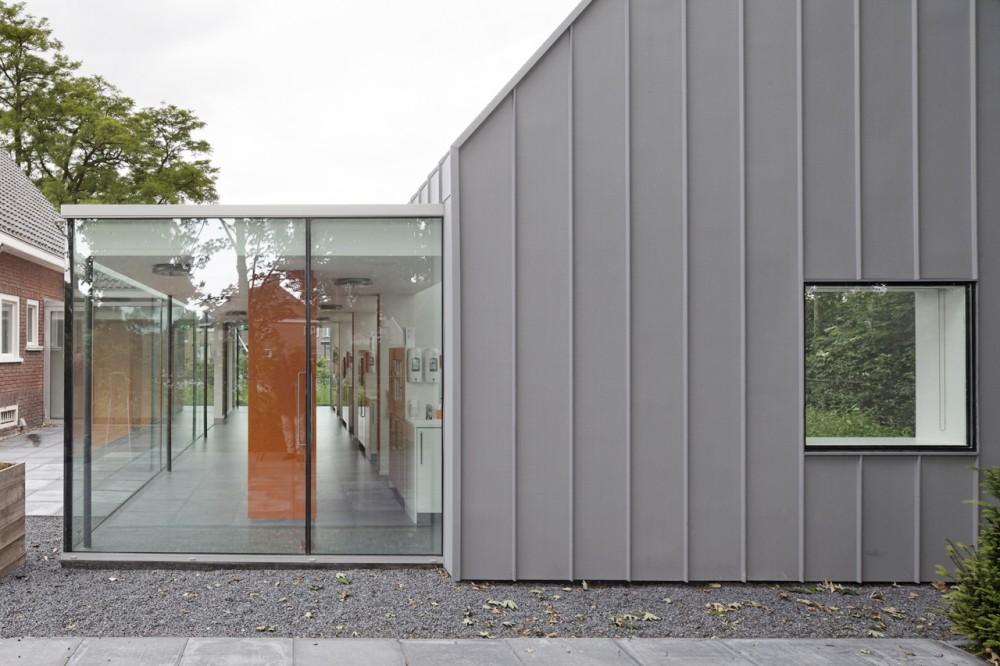 Dentist with a View / Shift architecture urbanism