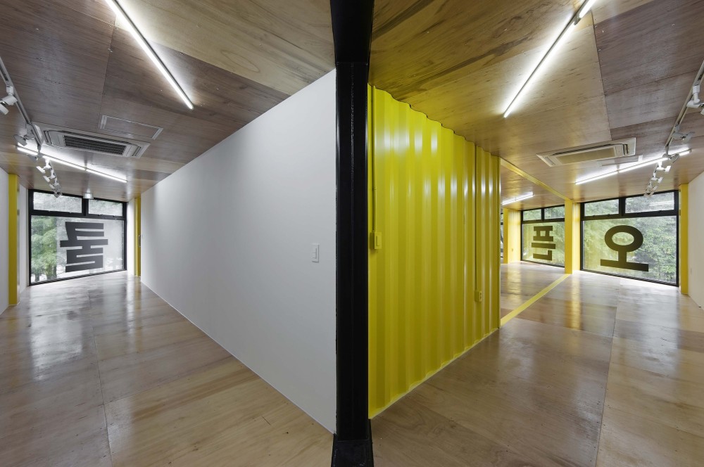 APAP OpenSchool / LOT-EK Architecture & Design
