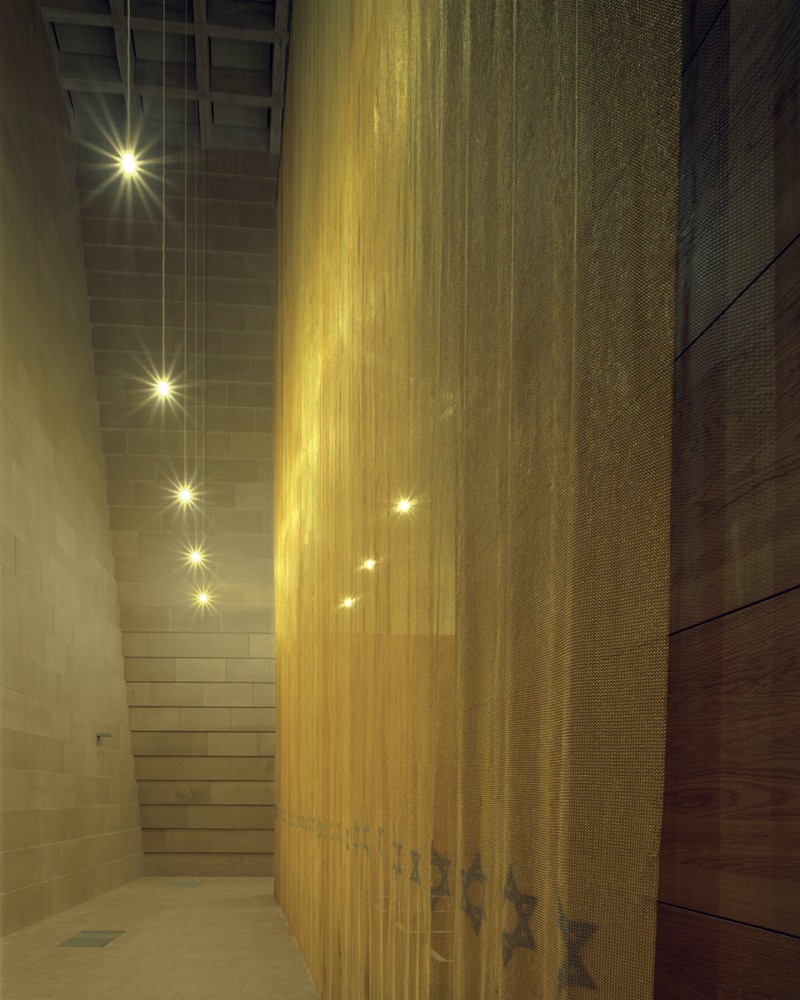 Flashback: New Synagogue Dresden / Wandel Hoefer Lorch + Hirsch