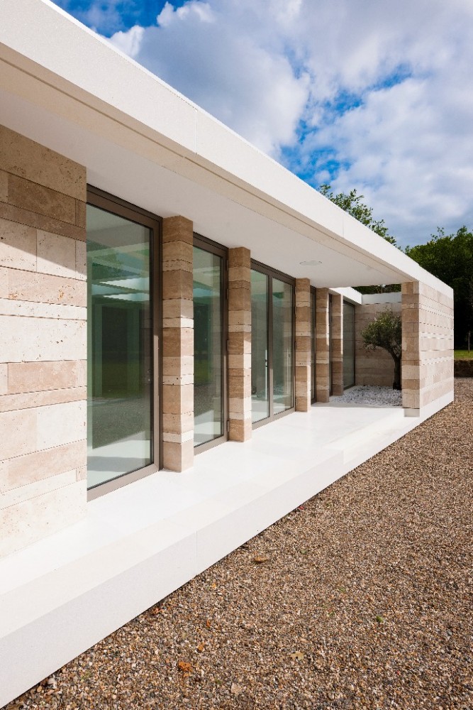 Islamic Funeral Pavilion / Atelier PUUUR