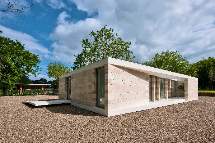 Islamic Funeral Pavilion / Atelier PUUUR
