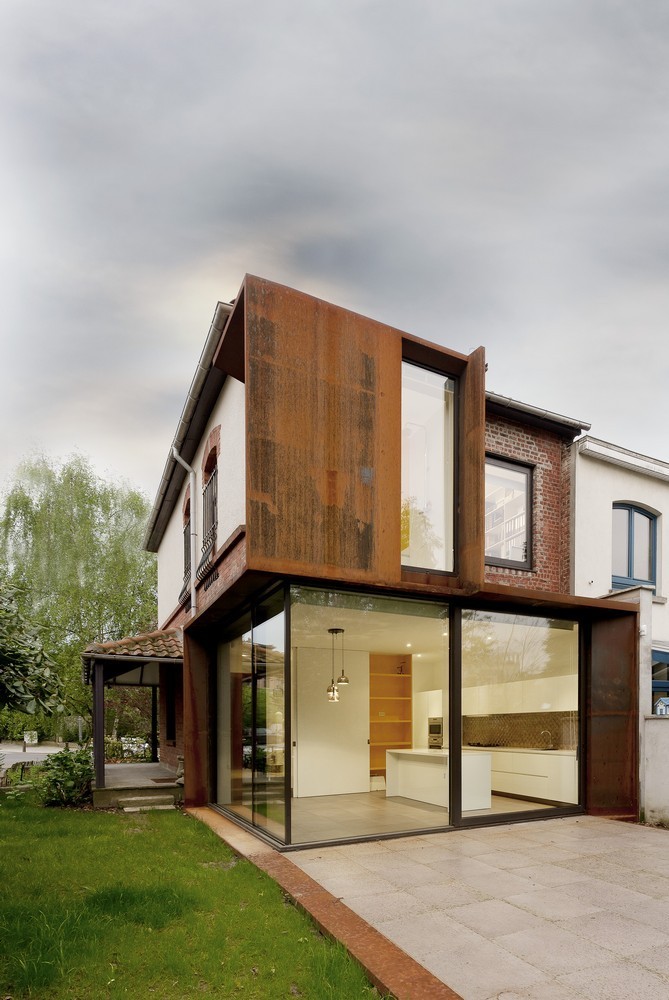 Campanules House / EXAR Architecture