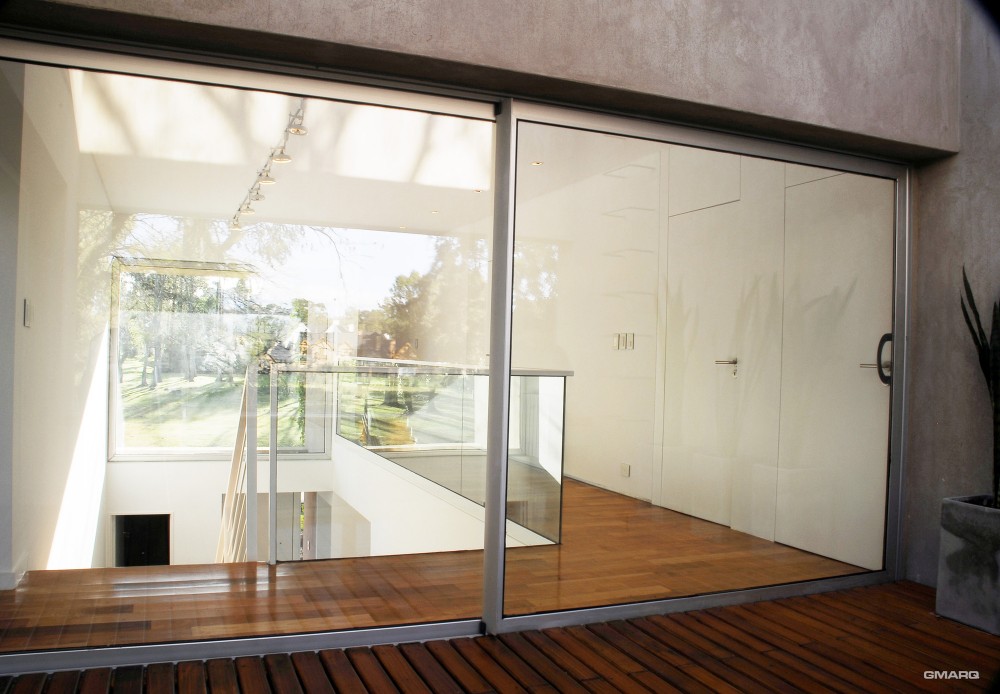 House MP / Estudio GMARQ