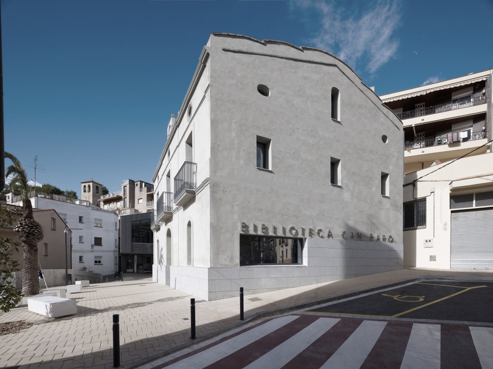 Can Baró Library / Sierra Rozas Arquitectes