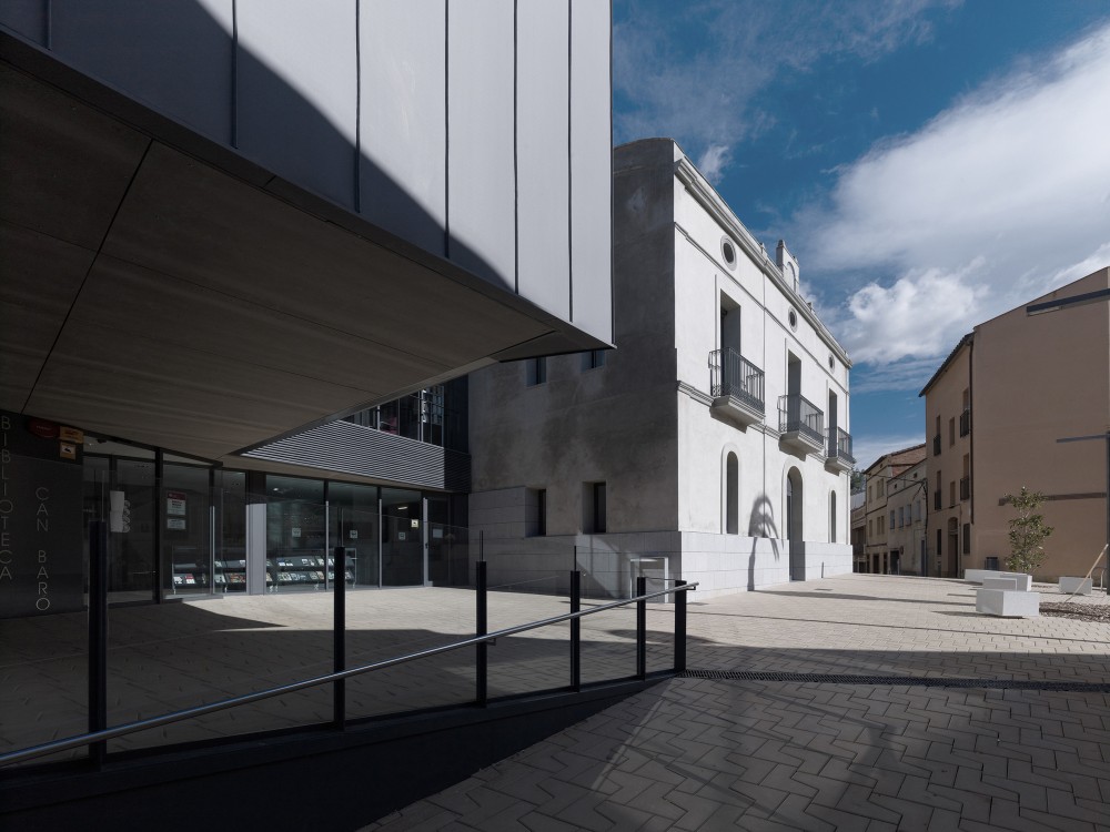 Can Baró Library / Sierra Rozas Arquitectes