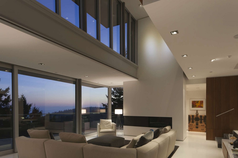 House 4249 / DGBK Architects