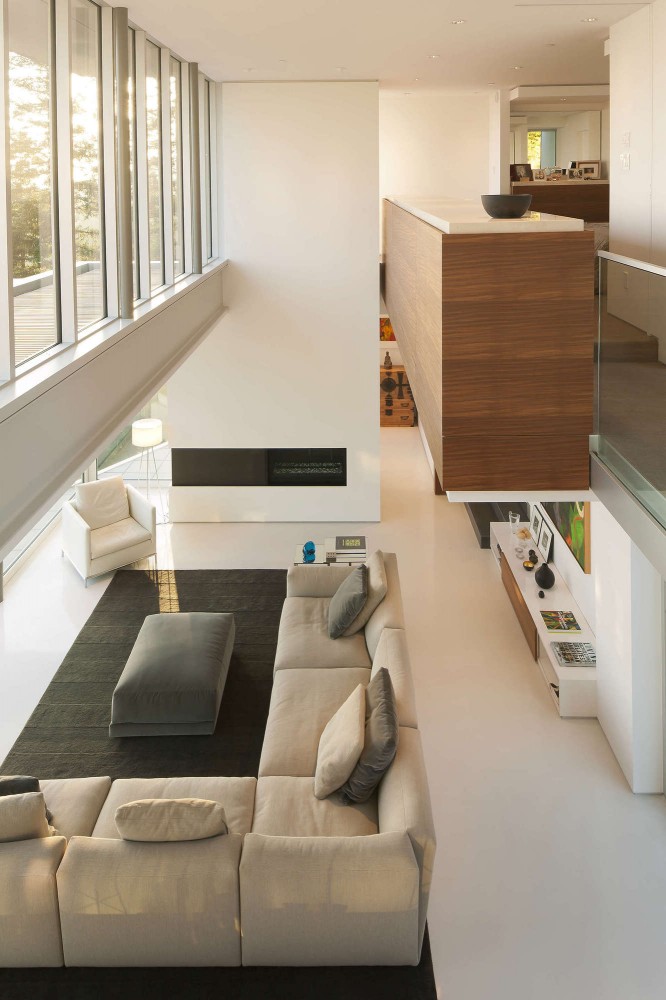 House 4249 / DGBK Architects