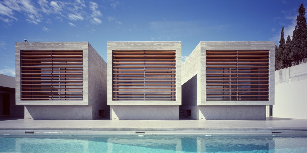 Kavouri Residences / Kokkinou-Kourkoulas Architects