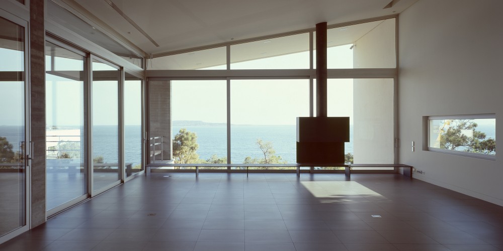 Kavouri Residences / Kokkinou-Kourkoulas Architects