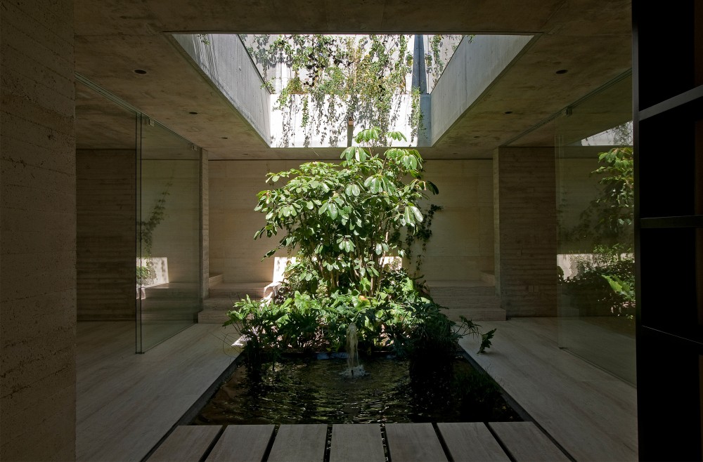 Spa Querétaro / Ambrosi I Etchegaray