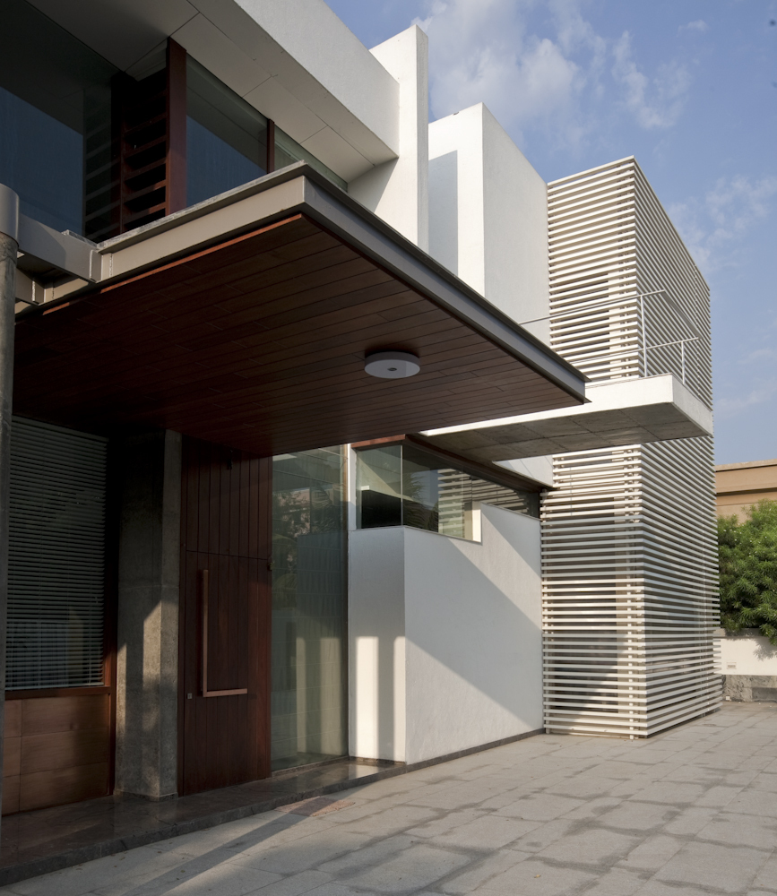 Poona House / Rajiv Saini