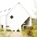 House H / Hiroyuki Shinozaki Architects House H / Hiroyuki Shinozaki Architects © Fumihiko Ikemoto