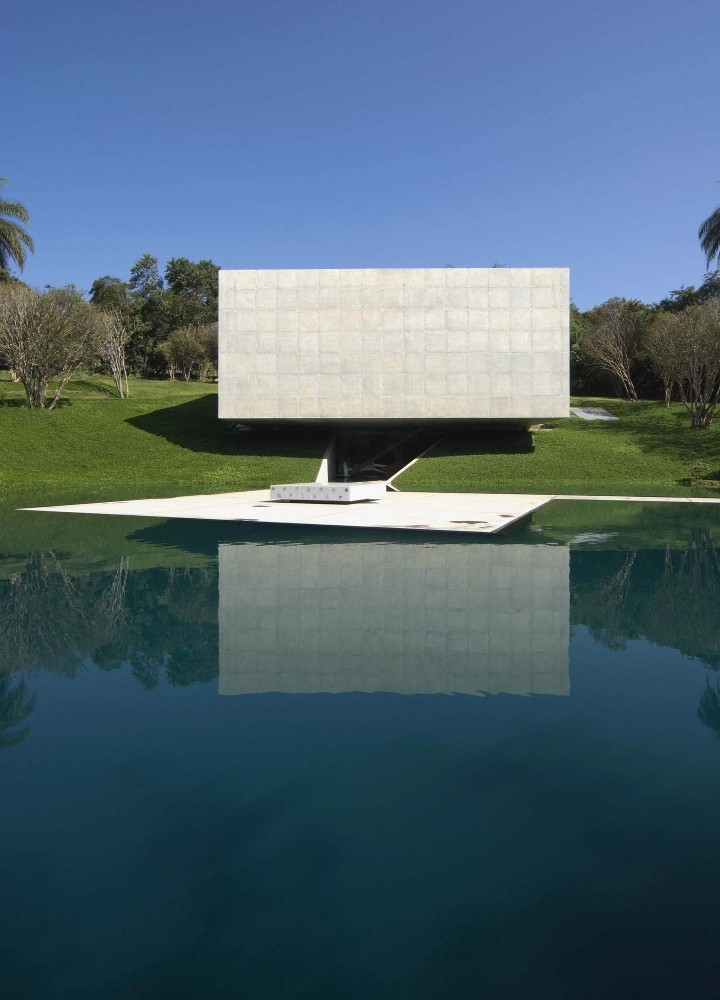 Adriana Varejão Gallery / Tacoa Arquitetos