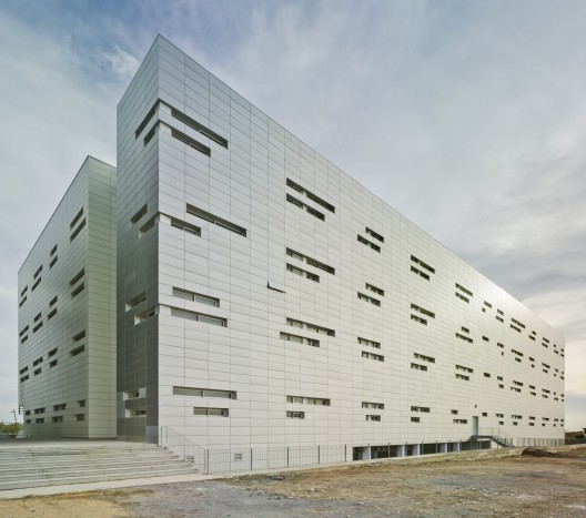 Edificio Fundación Tecnova / Ferre Arquitectos