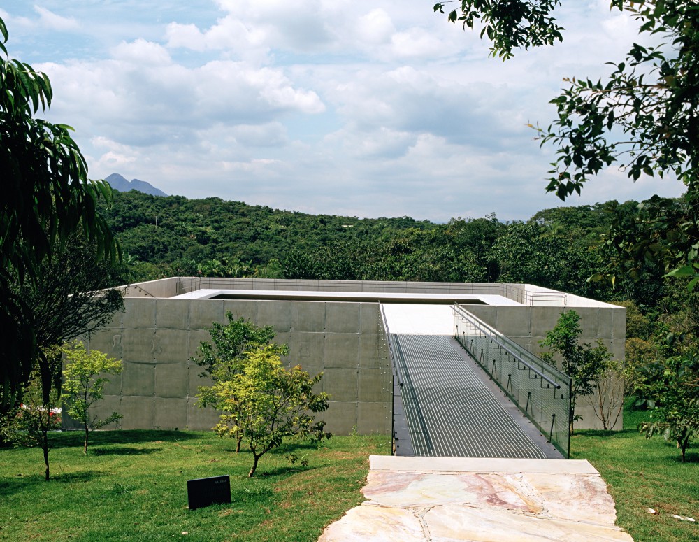 Adriana Varejão Gallery / Tacoa Arquitetos