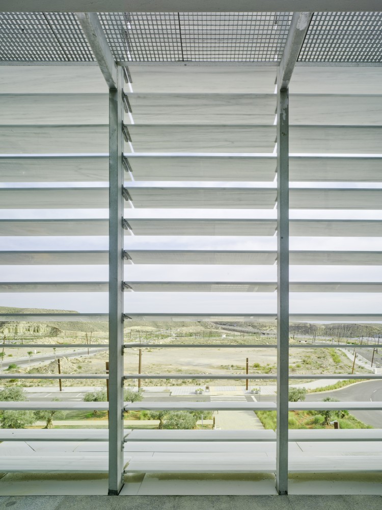 Tecnova Headquarters / Ferrer Arquitectos