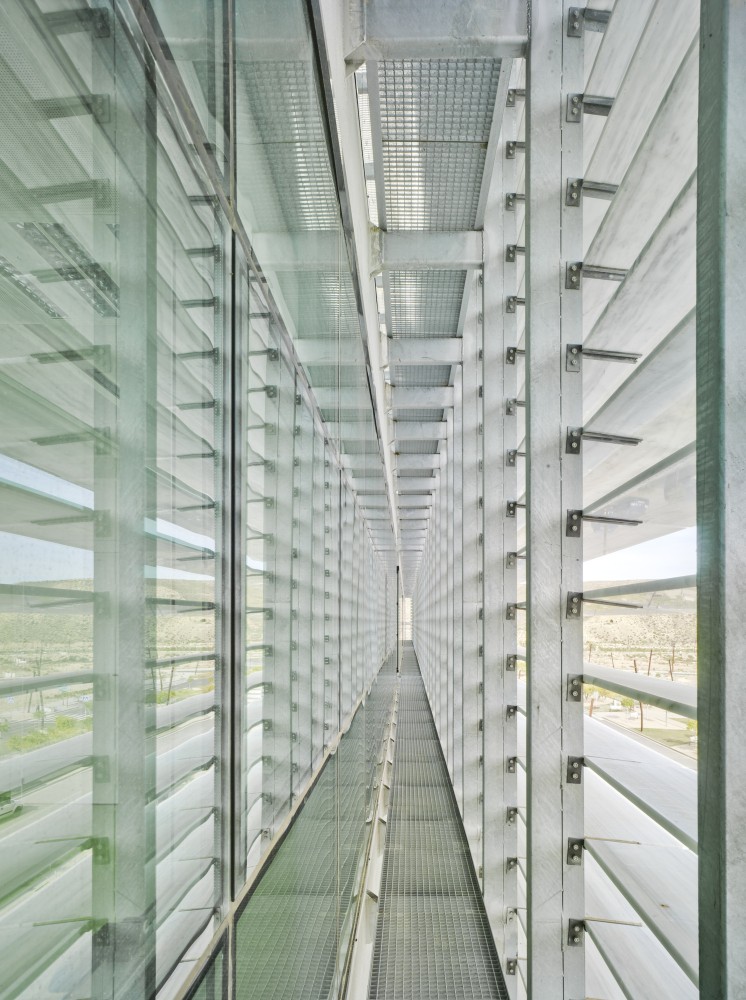 Tecnova Headquarters / Ferrer Arquitectos