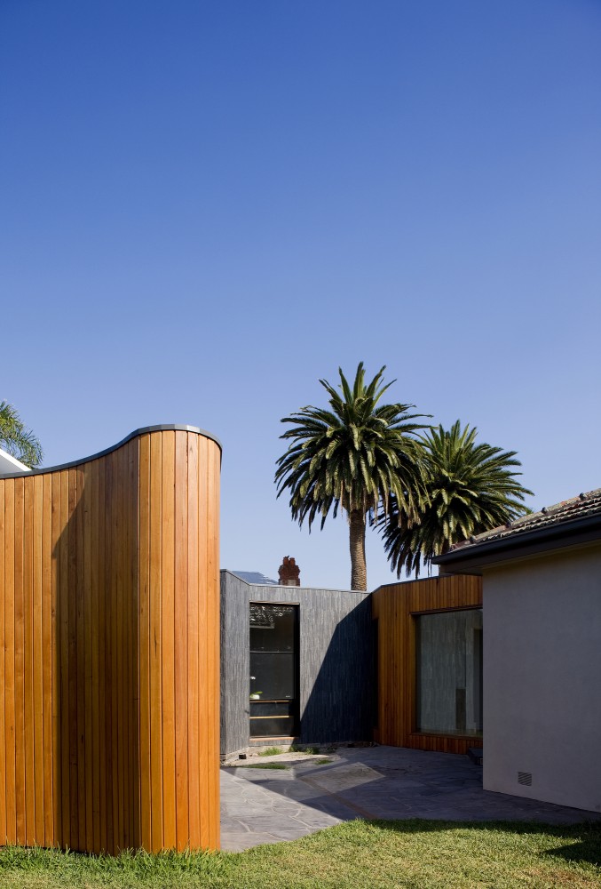 Boundary House / BKK Architects