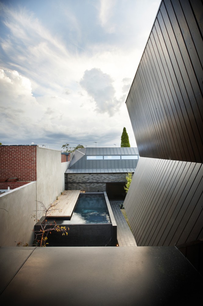 Enclave House / BKK Architects