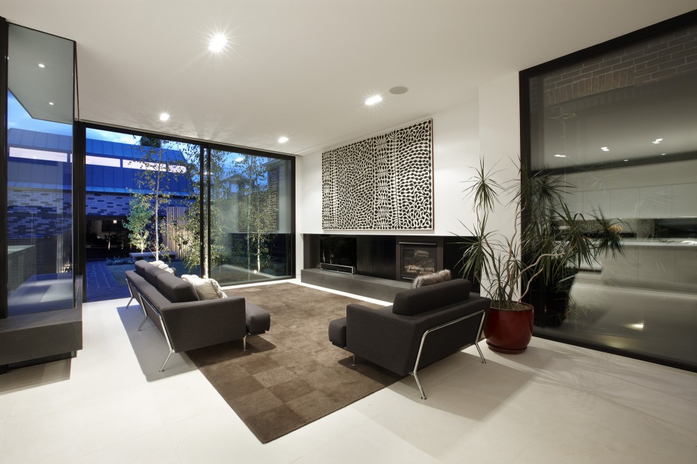 Enclave House / BKK Architects