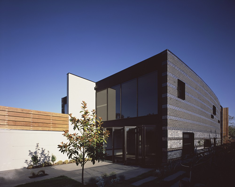 Twofold House / BKK Architects