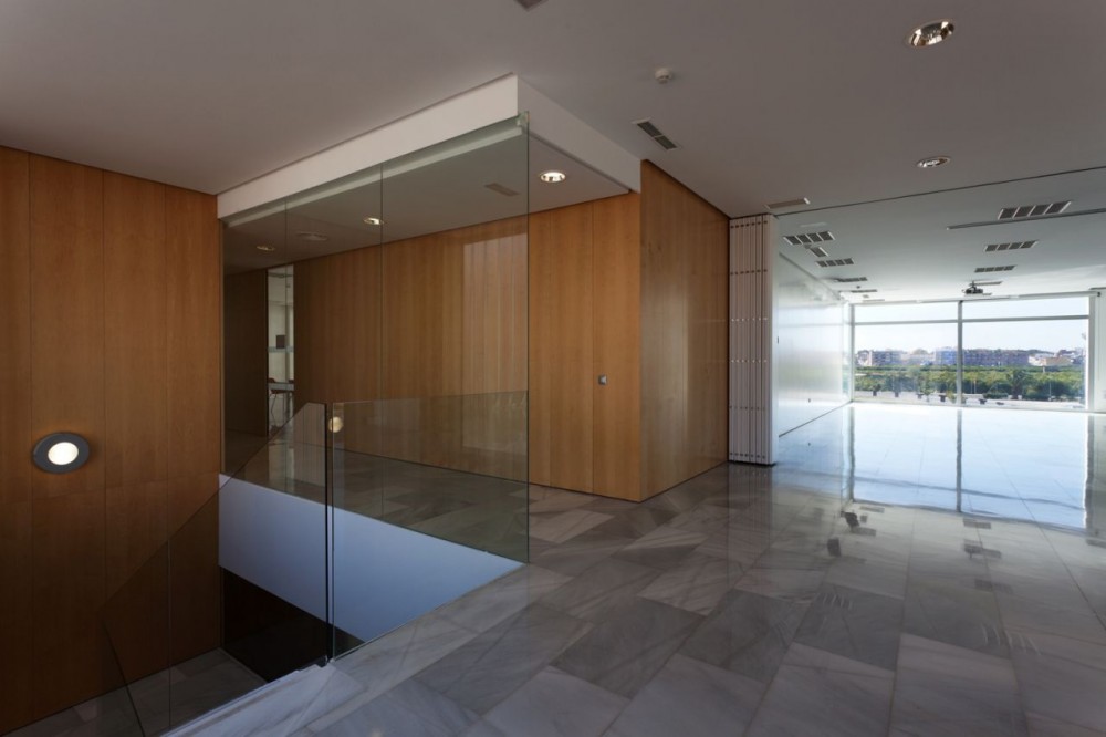 Social Center / Víctor García Martínez Arquitecto