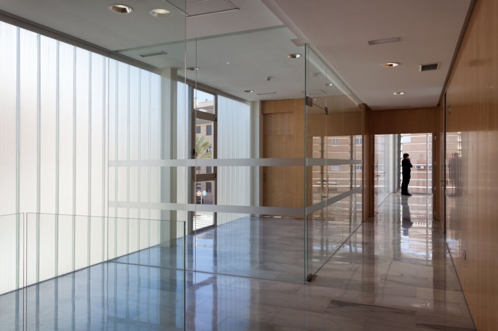 Social Center / Víctor García Martínez Arquitecto