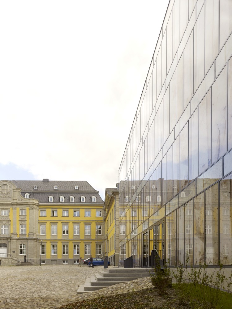 Folkwang Library / Max Dudler