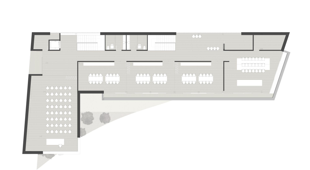 Social Center / Víctor García Martínez Arquitecto