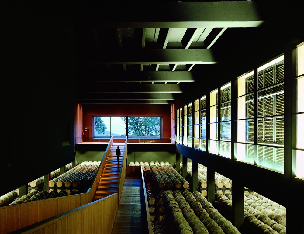 Campo Viejo Winery / Ignacio Quemada Arquitectos