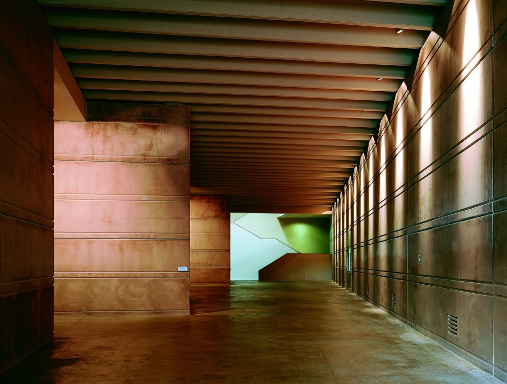 Campo Viejo Winery / Ignacio Quemada Arquitectos