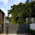 Lucky Shophouse / CHANG Architects Lucky Shophouse / CHANG Architects © Albert Lim K.S.