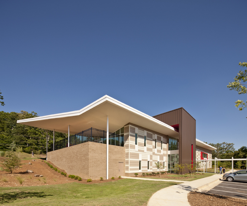Adamsville Regional Health Center / Stanley Beaman & Sears
