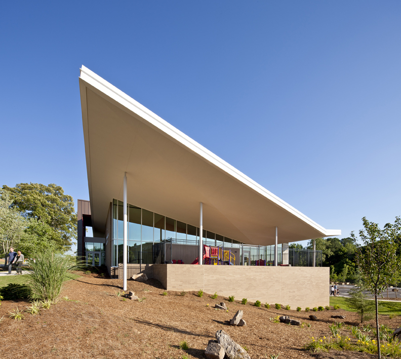 Adamsville Regional Health Center / Stanley Beaman & Sears